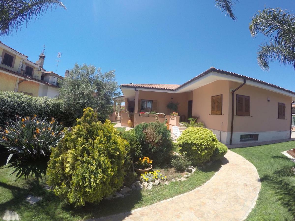 Villa Nevada -20 Min Da Roma Ladispoli Kültér fotó